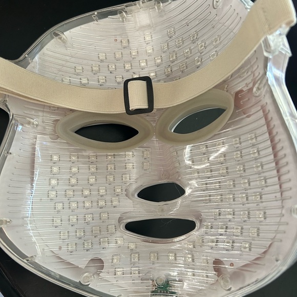 Project E Beauty Photon Skin Mask - Picture 3 of 6